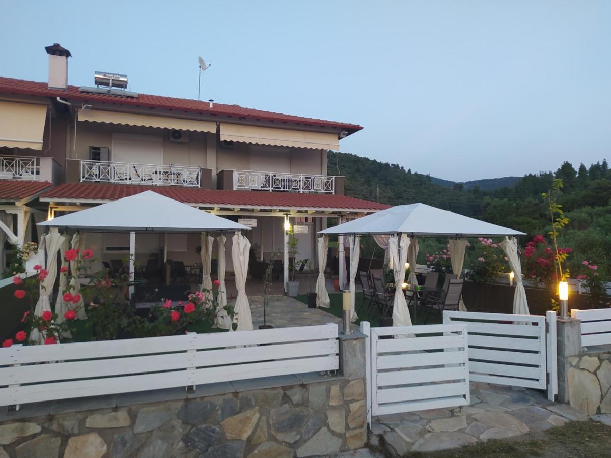 Vickyvillas Néos Marmarás Exterior foto