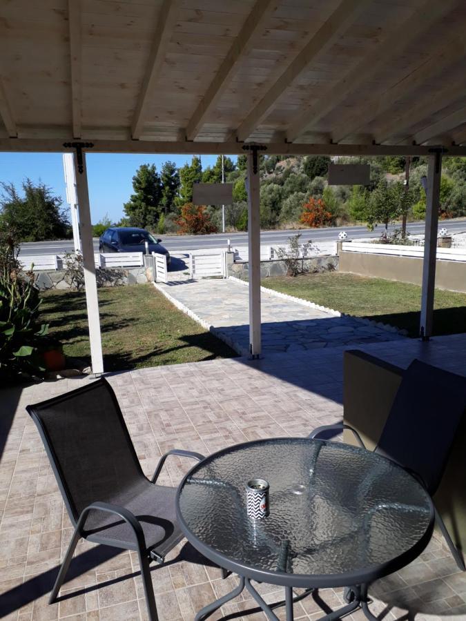 Vickyvillas Néos Marmarás Exterior foto