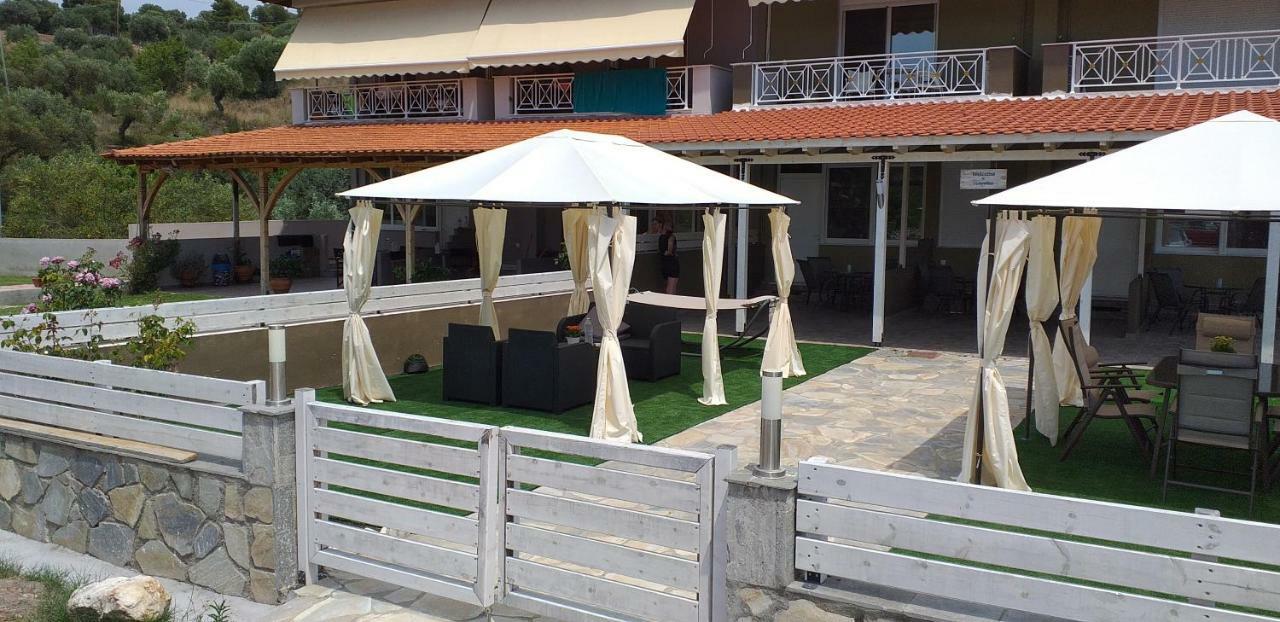 Vickyvillas Néos Marmarás Exterior foto