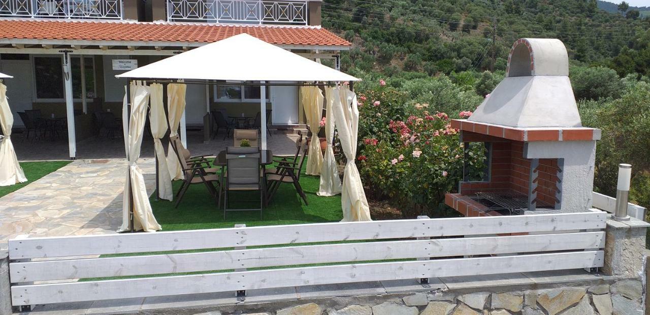 Vickyvillas Néos Marmarás Exterior foto